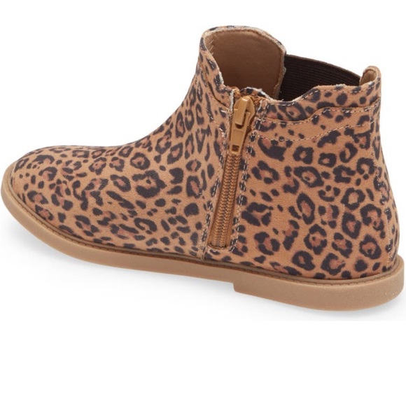 Tucker + Tate Nova Chelsea Bootie - Picture 2 of 7